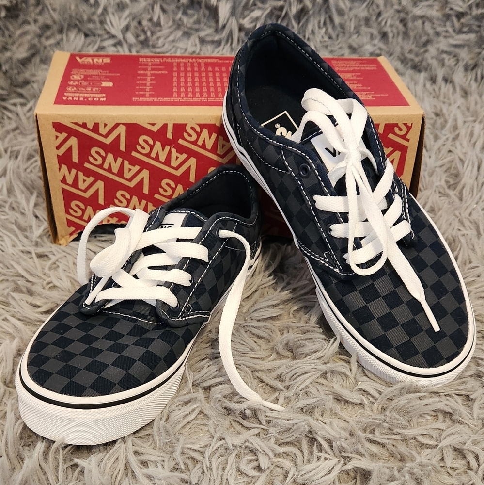 3.5 youth vans